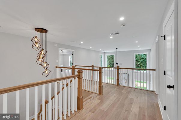 Interior, Pendant Lights, Recessed Lighting, Wood Texture Flooring