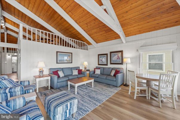 Dining room, Interior, Living room, Wooden Ceilings, Wood Texture Flooring