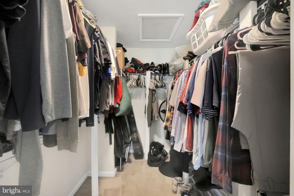 Interior, Walk-in Closets