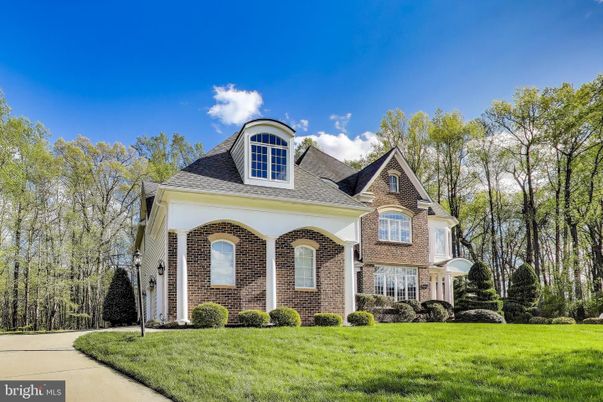 Exterior, Facade, Brick Facade, French Provincial