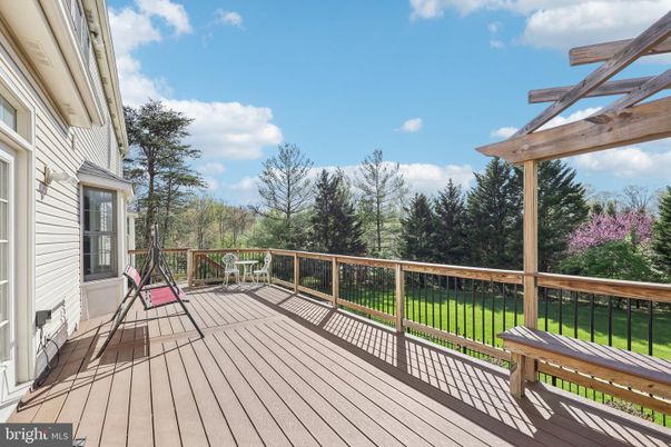 Exterior, Wood Texture Flooring
