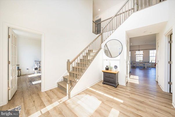 Dining room, Interior, Pendant Lights, Recessed Lighting, Wood Texture Flooring