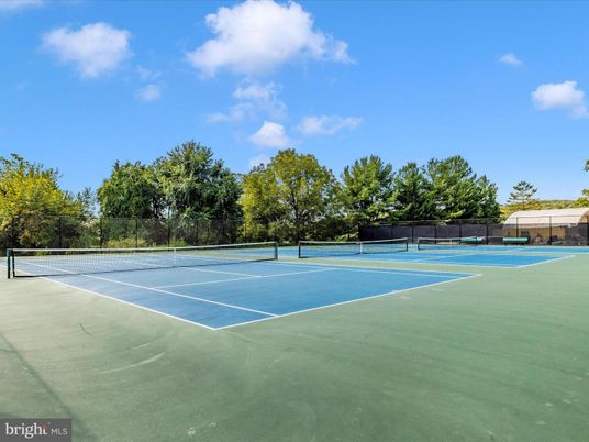 Exterior, Tennis Courts