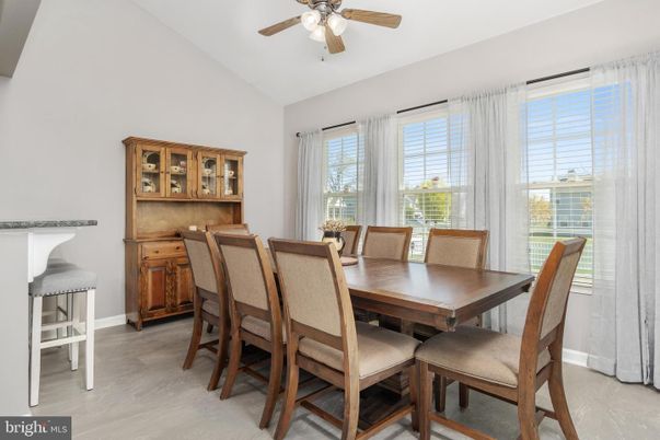 Dining room, Interior