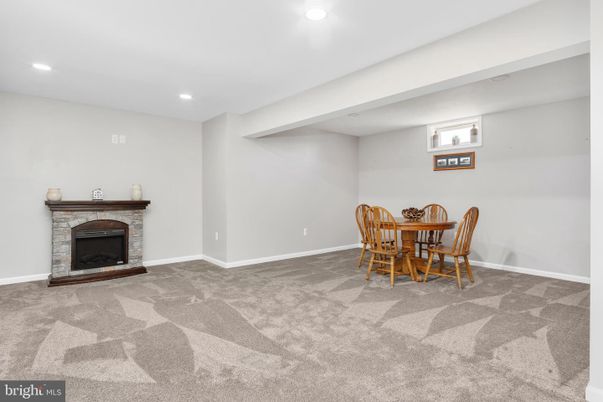 Dining room, Fireplace, Interior, Recessed Lighting