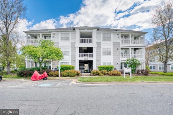 Exterior, Facade, Condo Building