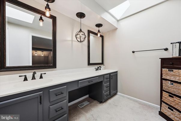 Bathroom, Dual Sink Vanities, Interior, Pendant Lights