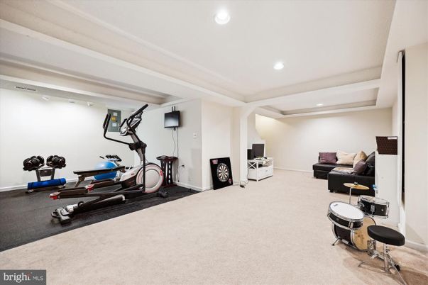 Fitness Equipment, Interior, Recessed Lighting