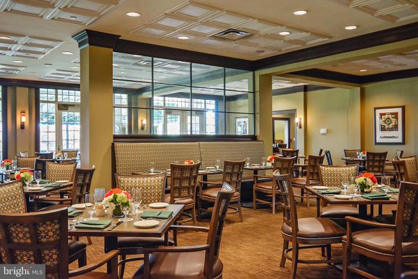 Dining room, Interior, Recessed Lighting