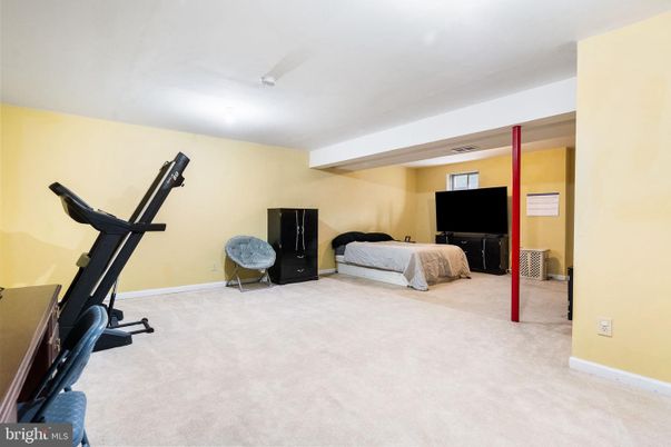 Bedroom, Fitness Equipment, Interior