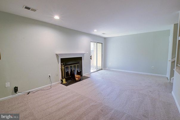 Empty room, Fireplace, Interior, Recessed Lighting