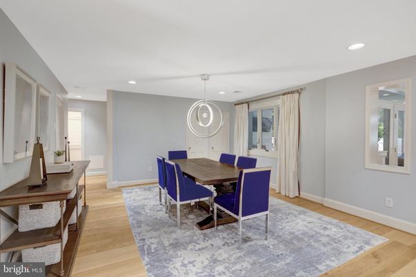 Dining room, Interior, Pendant Lights, Recessed Lighting, Wood Texture Flooring