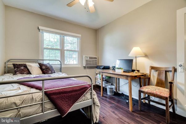 Bedroom, Home Office, Interior, Wood Texture Flooring