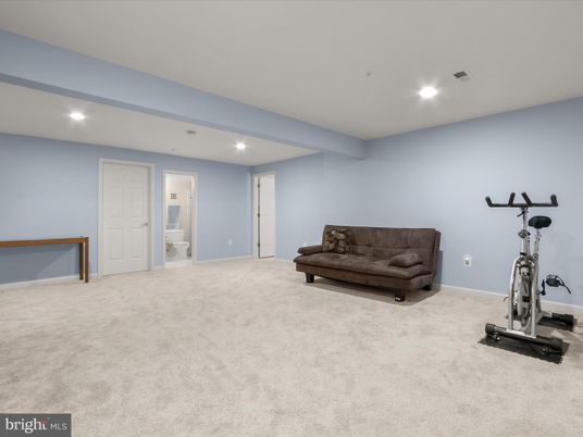 Fitness Equipment, Interior, Recessed Lighting