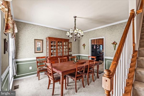 Chandelier, Dining room, Interior