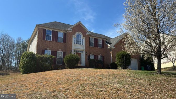 Attached, Exterior, Facade, Brick Facade, Brick Traditional
