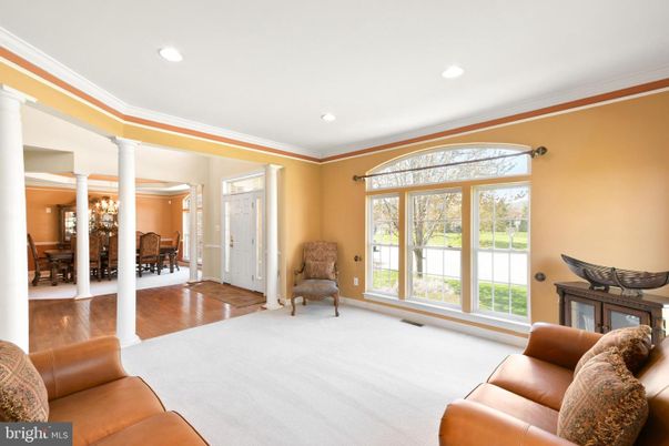 Dining room, Interior, Living room, Recessed Lighting, Wood Texture Flooring