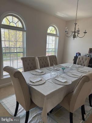 Chandelier, Dining room, Interior