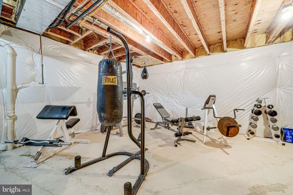 Fitness Equipment, Interior, Wooden Beams, Wooden Ceilings