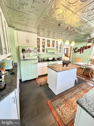 Interior, Kitchen, Pendant Lights