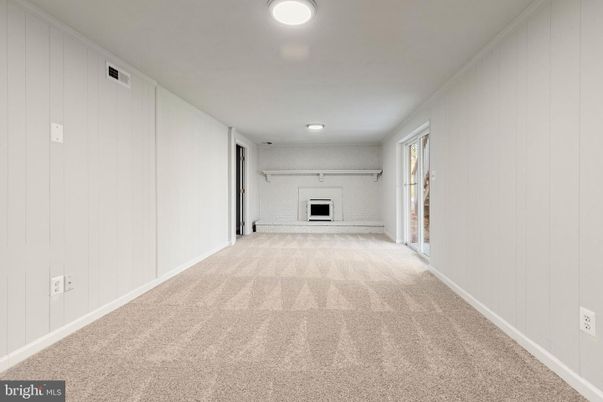 Empty room, Fireplace, Interior, Recessed Lighting