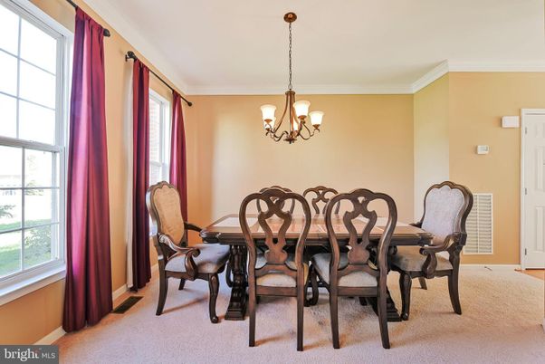 Chandelier, Dining room, Interior