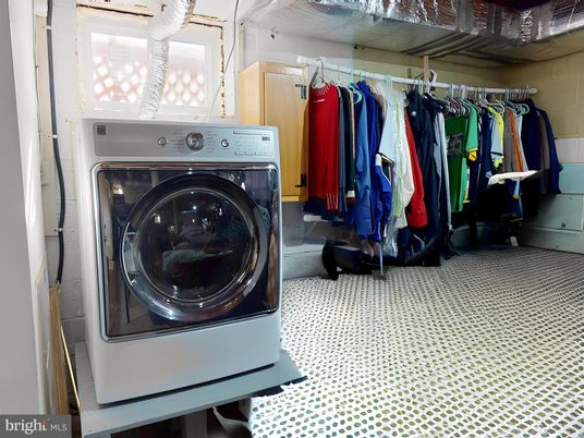 Interior, Utility Closets, Washer