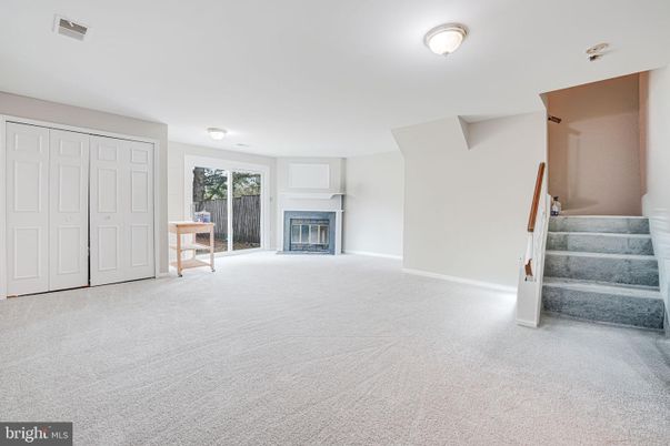 Empty room, Fireplace, Interior