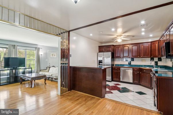Interior, Kitchen, Living room, Recessed Lighting, Stainless Steel Appliances, Wood Texture Flooring