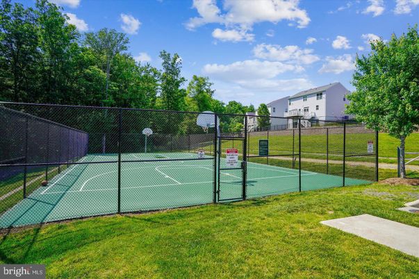 Exterior, Tennis Courts
