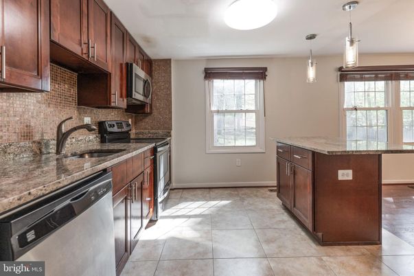 Interior, Kitchen, Pendant Lights