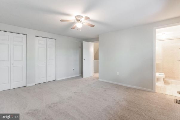 Bathroom, Empty room, Interior