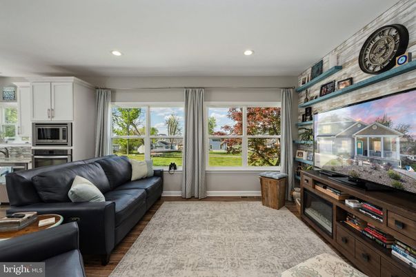 Interior, Kitchen, Living room, Recessed Lighting, Stainless Steel Appliances, Wood Texture Flooring