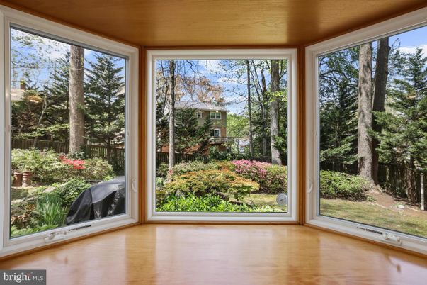 Empty room, Interior, Sun Room
