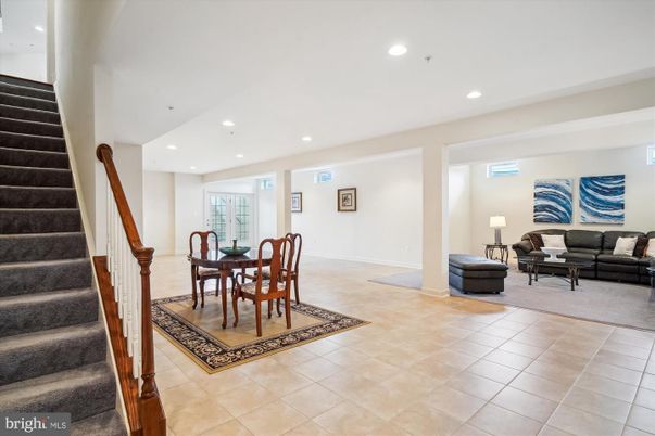 Dining room, Interior, Living room, Recessed Lighting