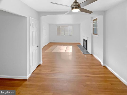 Empty room, Fireplace, Interior, Wood Texture Flooring