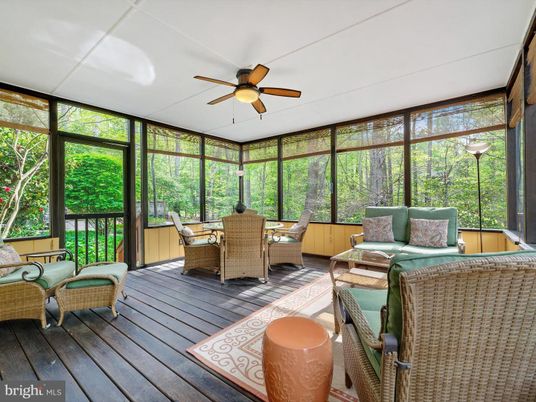 Dining room, Interior, Sun Room, Wood Texture Flooring