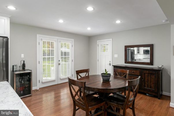Dining room, Interior, Recessed Lighting, Wood Texture Flooring