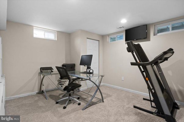 Fitness Equipment, Home Office, Interior, Recessed Lighting