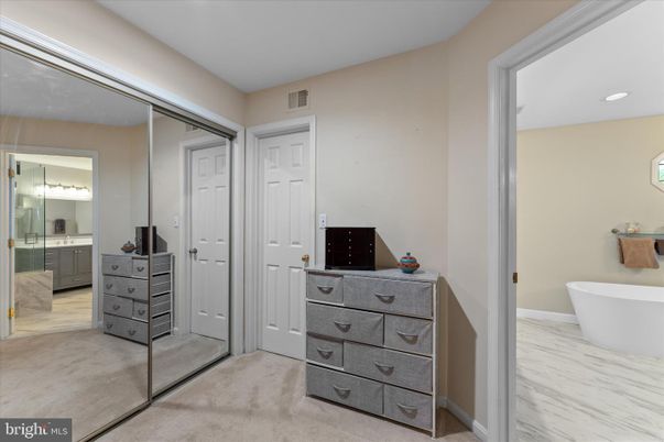 Bathroom, Free Standing Baths, Interior, Recessed Lighting
