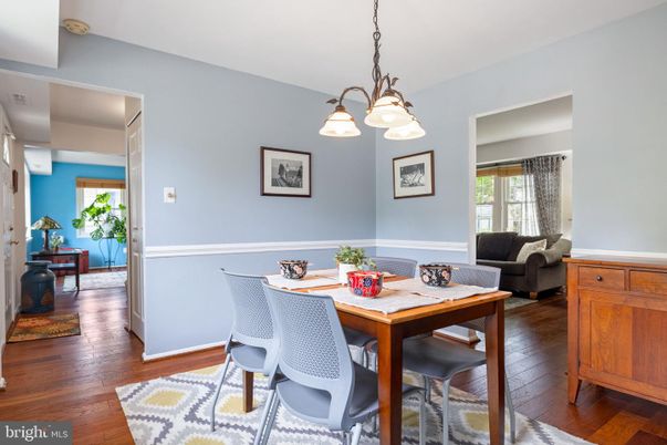 Dining room, Interior, Living room, Pendant Lights, Wood Texture Flooring