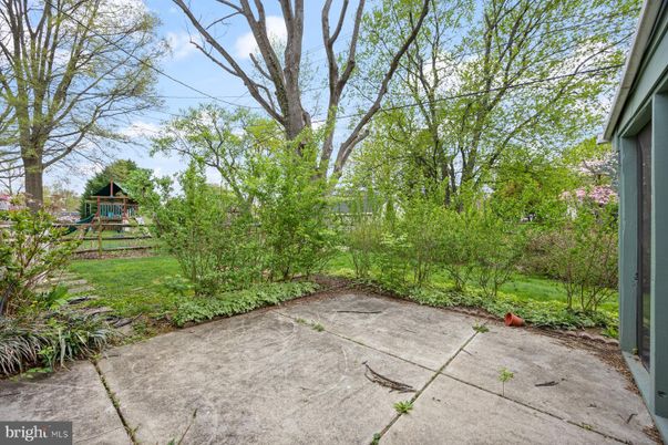 Backyard, Exterior, Playground