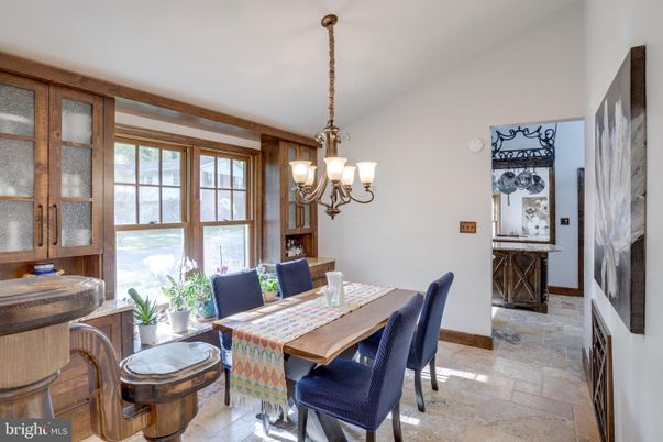 Chandelier, Dining room, Interior