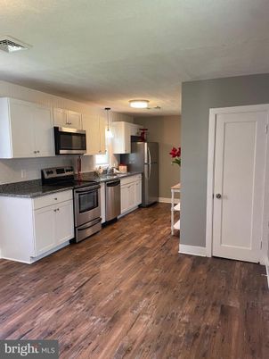 Interior, Kitchen, Pendant Lights, Stainless Steel Appliances, Wood Texture Flooring