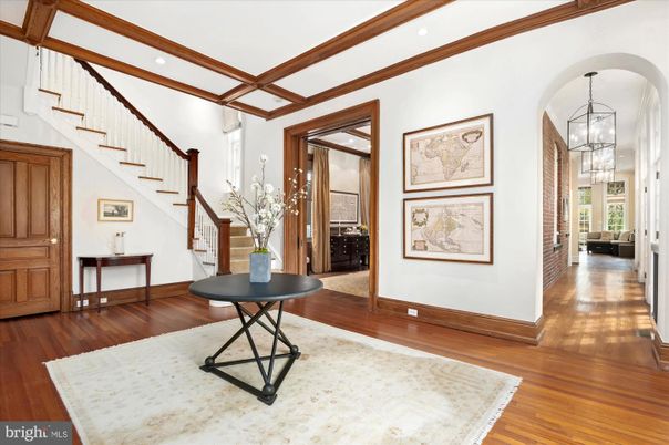 Interior, Pendant Lights, Recessed Lighting, Wood Texture Flooring