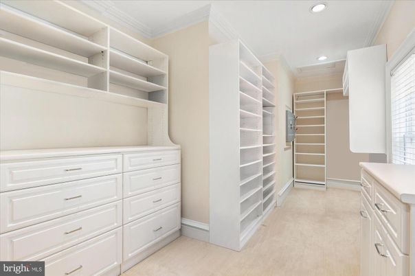 Interior, Recessed Lighting, Walk-in Closets