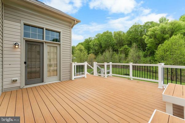 Exterior, Wood Texture Flooring