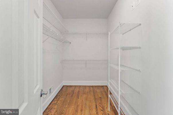 Interior, Walk-in Closets, Wood Texture Flooring