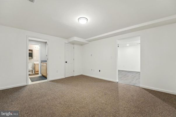 Bathroom, Empty room, Interior