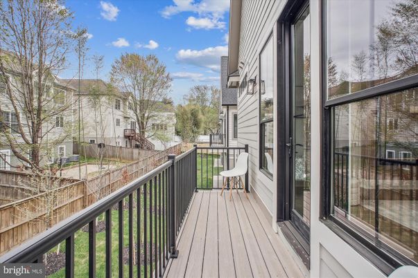 Exterior, Wood Texture Flooring